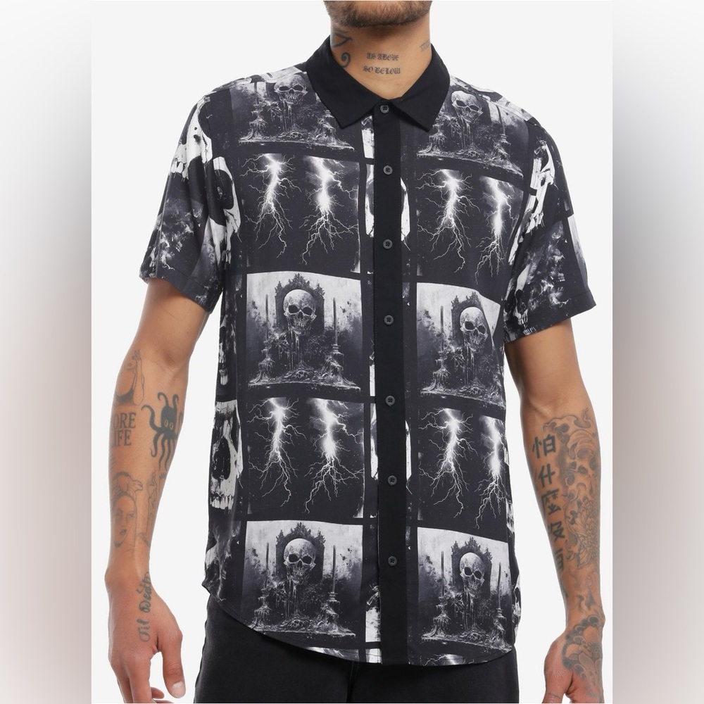 Social Collision Black and White Graphic Shirt
